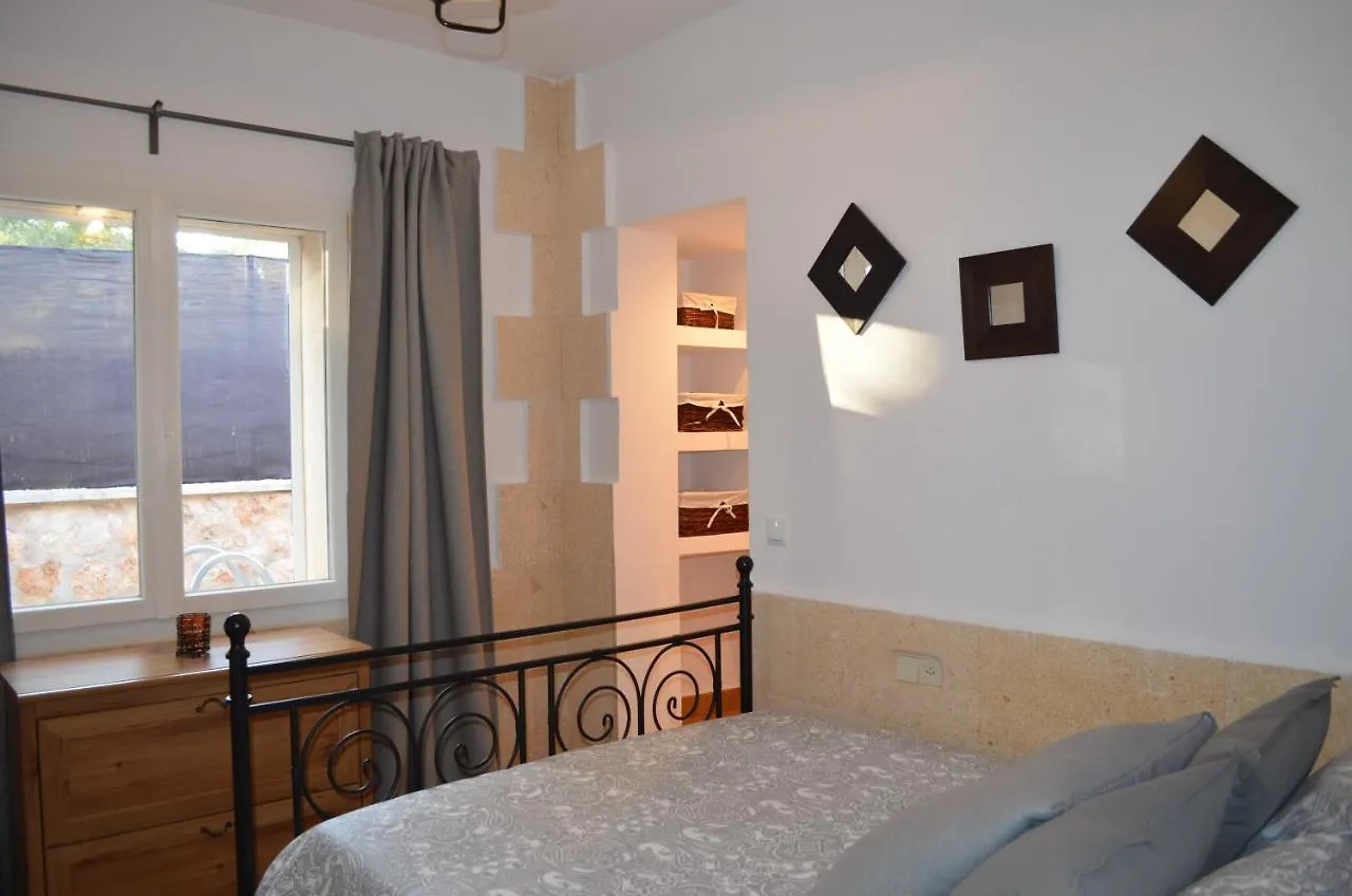 Semesterbostad Casa Piedra Mallorca El Toro